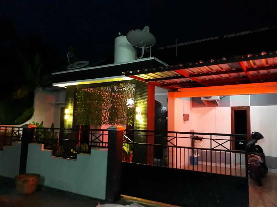 Hotel Renaya Griya Salakan Exterior foto